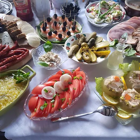 Goscinne Art- Dworek Alojamento de Acomodação e Pequeno-almoço