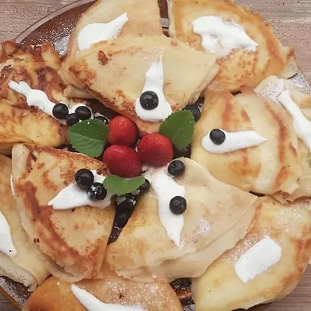 Goscinne Art- Dworek Bed & Breakfast Kudowa-Zdrój