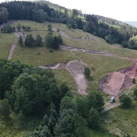 Goscinne Art- Dworek Bed & Breakfast 3*