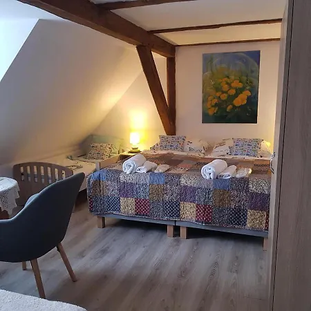 Goscinne Art- Dworek Bed & Breakfast Kudowa Zdroj