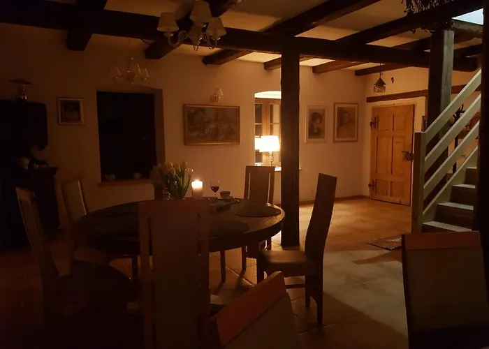 Bed & Breakfast Goscinne Art- Dworek 3*