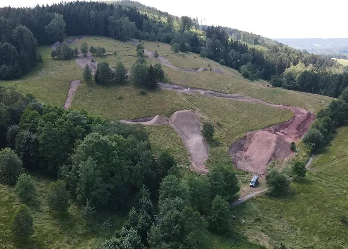 Goscinne Art- Dworek Bed & Breakfast 3*