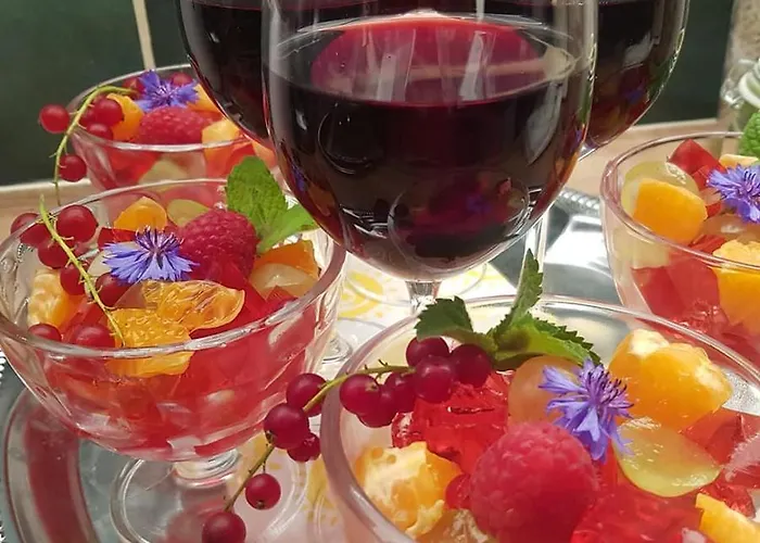 Goscinne Art- Dworek 3*